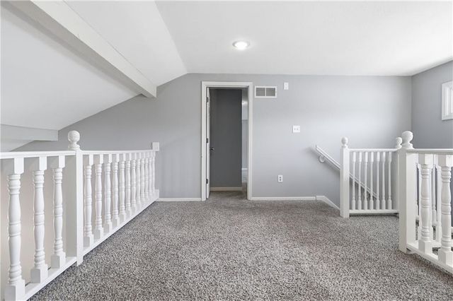 1128 NE Columbus Street, Lee's Summit, MO 64086