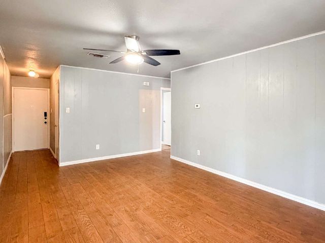 604 Mesquite Avenue, Crowley, TX 76036