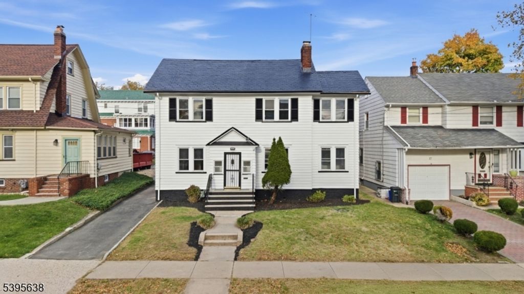 23 Chancellor Ave, Newark City, NJ 07112