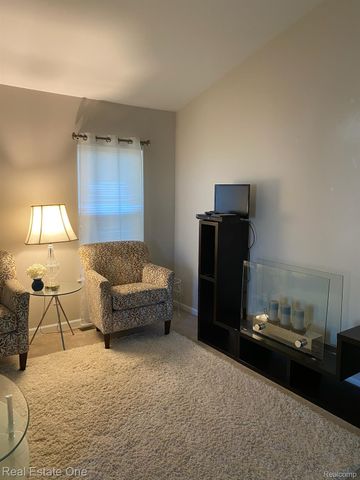 12147 Rockland, Redford Charter Township, MI 48239