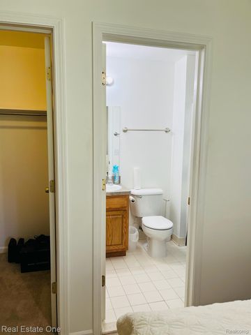 12147 Rockland, Redford Charter Township, MI 48239