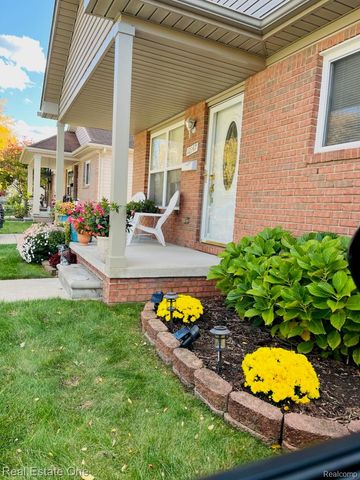 12147 Rockland, Redford Charter Township, MI 48239