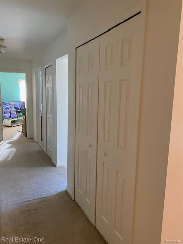 12147 Rockland, Redford Charter Township, MI 48239