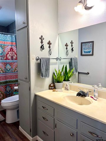 5081 ST HWY 135N, Jacksonville, TX 75766