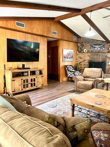 5081 ST HWY 135N, Jacksonville, TX 75766