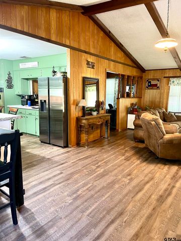 5081 ST HWY 135N, Jacksonville, TX 75766