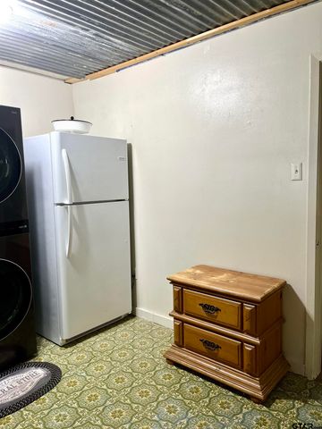 5081 ST HWY 135N, Jacksonville, TX 75766