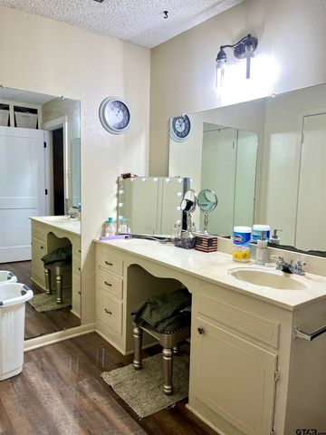 5081 ST HWY 135N, Jacksonville, TX 75766