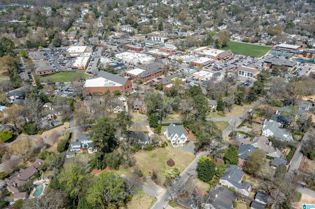 3750 W JACKSON BOULEVARD, Mountain Brook, AL 35213