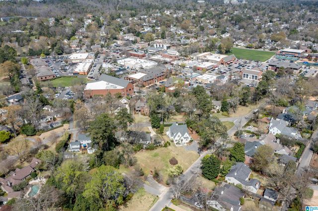 3750 W JACKSON BOULEVARD, Mountain Brook, AL 35213