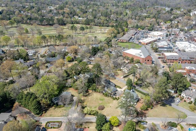 3750 W JACKSON BOULEVARD, Mountain Brook, AL 35213