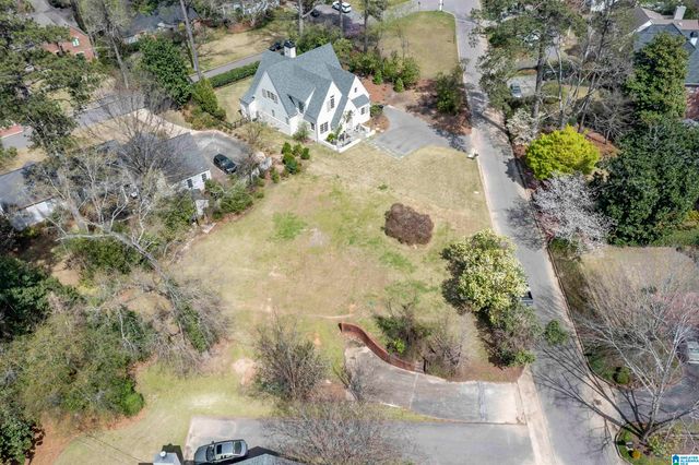 3750 W JACKSON BOULEVARD, Mountain Brook, AL 35213