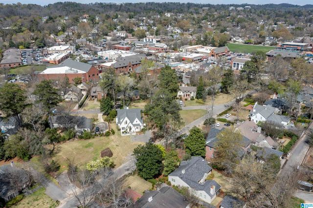 3750 W JACKSON BOULEVARD, Mountain Brook, AL 35213