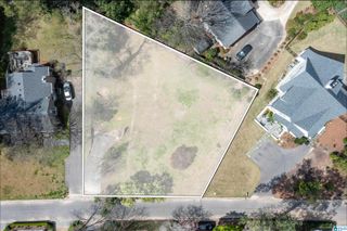 3750 W JACKSON BOULEVARD, Mountain Brook, AL 35213