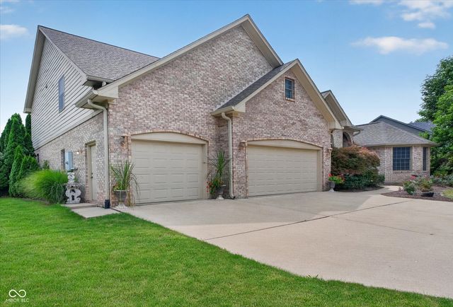 4365 W Woodbridge Lane, New Palestine, IN 46163