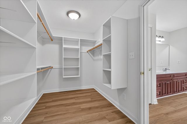 4365 W Woodbridge Lane, New Palestine, IN 46163