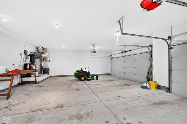4365 W Woodbridge Lane, New Palestine, IN 46163