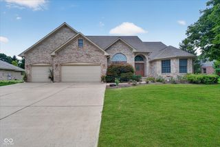 4365 W Woodbridge Lane, New Palestine, IN 46163