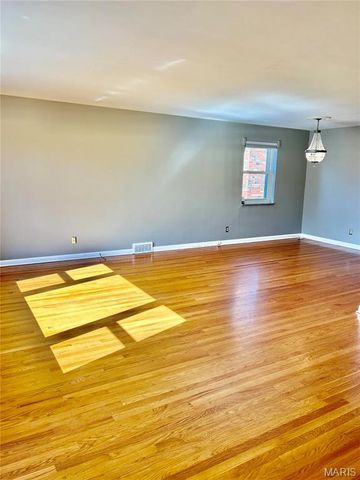 7227 Balson Avenue 2f, St Louis, MO 63130