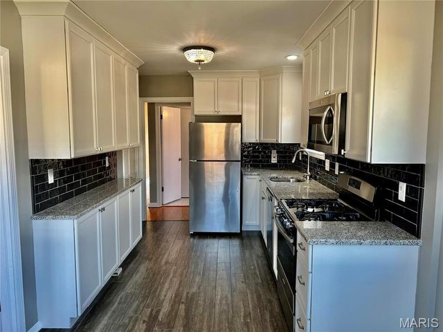 7227 Balson Avenue 2f, St Louis, MO 63130