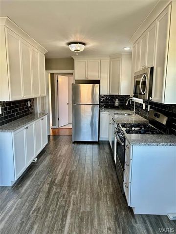 7227 Balson Avenue 2f, St Louis, MO 63130