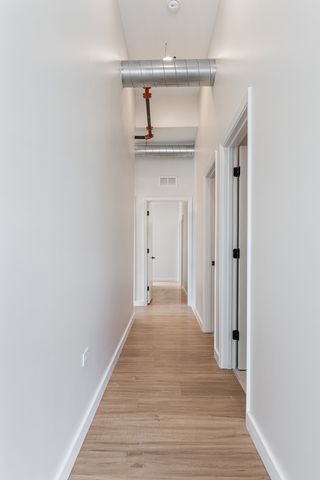 805 N Milwaukee Avenue 4S, Chicago, IL 60642