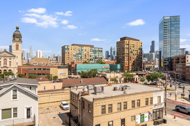 805 N Milwaukee Avenue 4S, Chicago, IL 60642