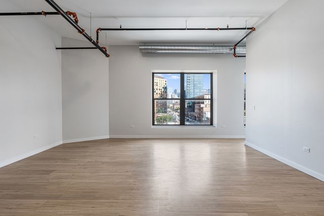 805 N Milwaukee Avenue 4S, Chicago, IL 60642