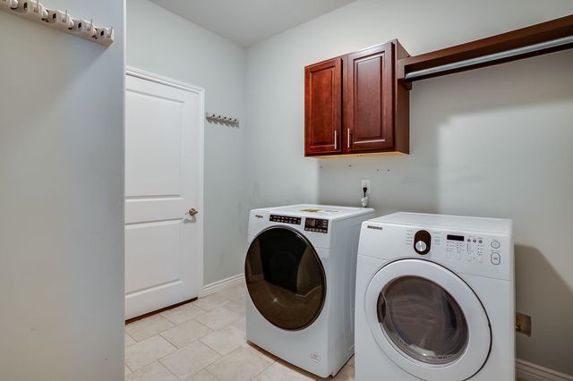 1322 Horseback St, Wichita, KS 67230