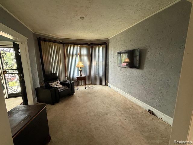 7743 E Canfield Street, Detroit, MI 48214