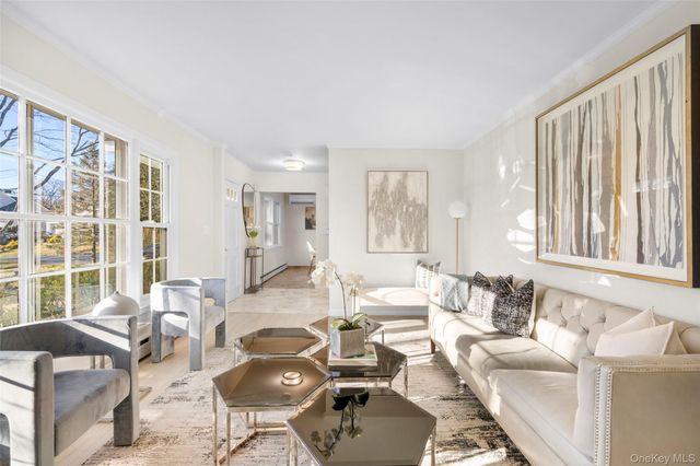 151 Hilburn Road, Scarsdale, NY 10583