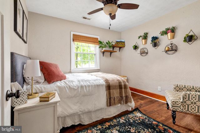 1022 BRAXTON RD, Front Royal, VA 22630