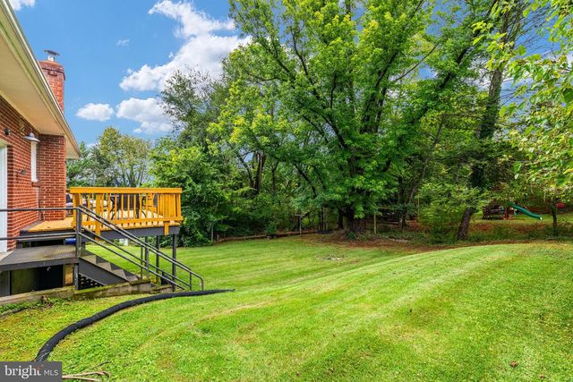 1022 BRAXTON RD, Front Royal, VA 22630