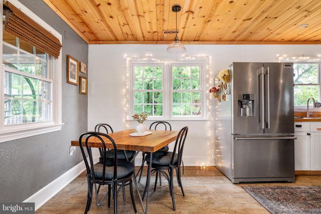 1022 BRAXTON RD, Front Royal, VA 22630
