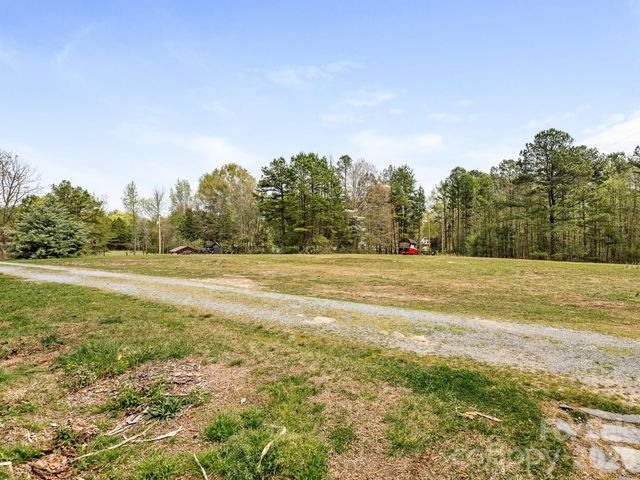 1105 Union Road, Matthews, NC 28104