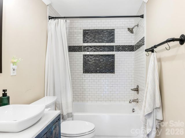 1105 Union Road, Matthews, NC 28104