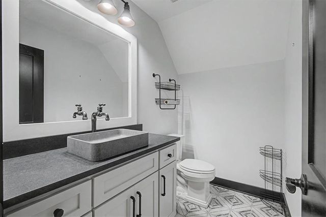 2700 Old Cartersville Road, Dallas, GA 30132