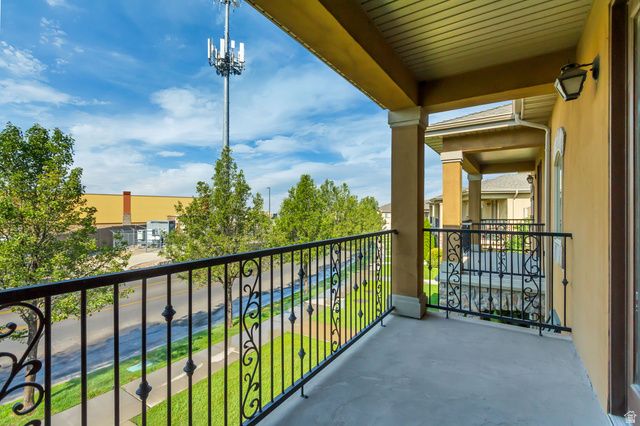 990 W 950 N, Orem, UT 84057