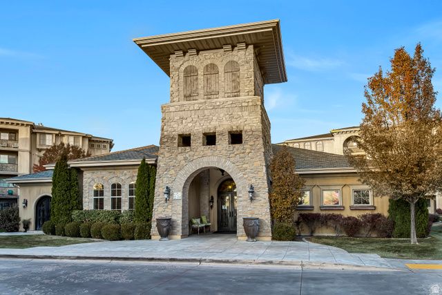 990 W 950 N, Orem, UT 84057