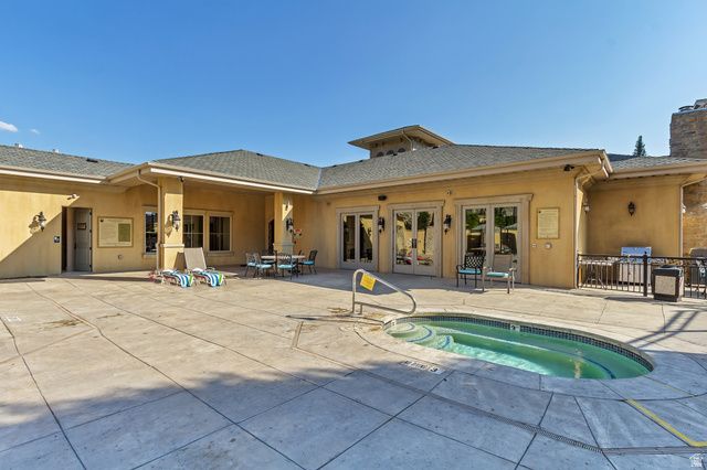 990 W 950 N, Orem, UT 84057