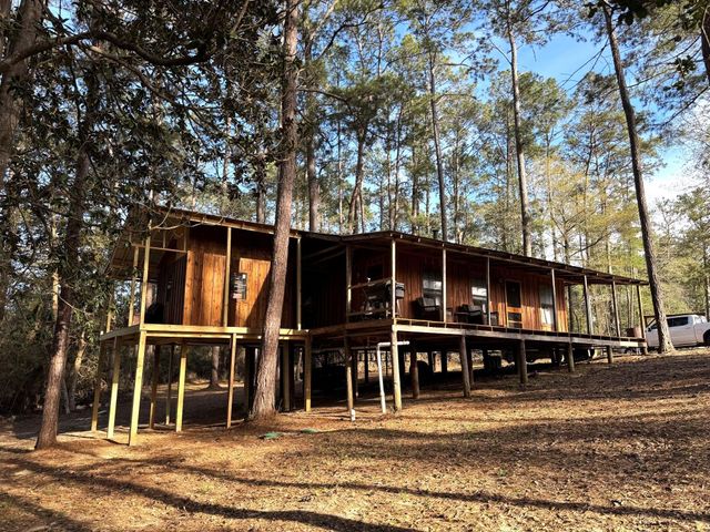 31483 N Us Hwy 69, Zavalla, TX 75980