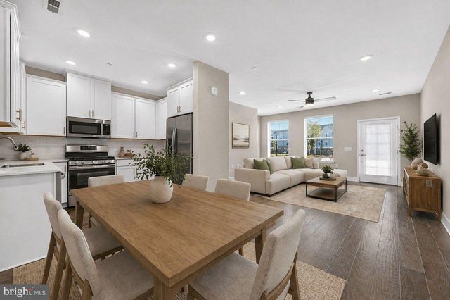 207 AARON TRUEHART WAY, Titusville, NJ 08560