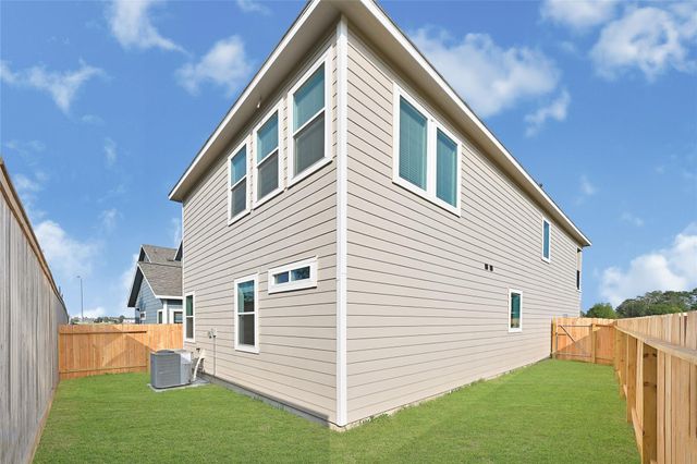 14159 Mellow Pine Court, Houston, TX 77032