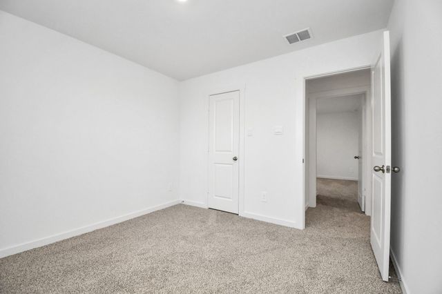 5143 Sunset Oaks Drive, Fresno, TX 77545