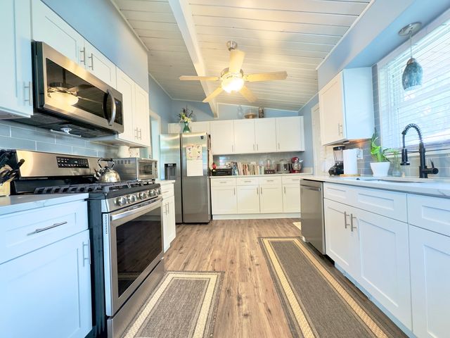 15307 Hastings Drive, Dolton, IL 60419