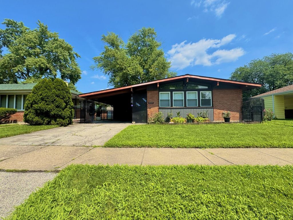 15307 Hastings Drive, Dolton, IL 60419