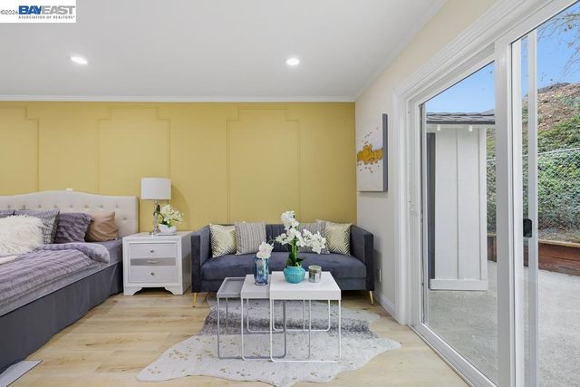 209 Gerry Ct, Walnut Creek, CA 94596