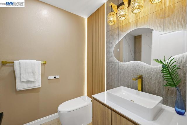 209 Gerry Ct, Walnut Creek, CA 94596