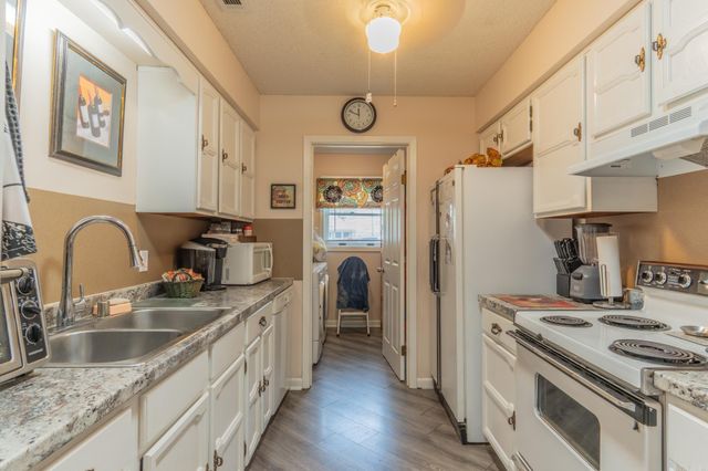 4 Macotera Place, Hot Springs Village, AR 71909