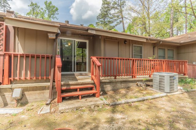 4 Macotera Place, Hot Springs Village, AR 71909